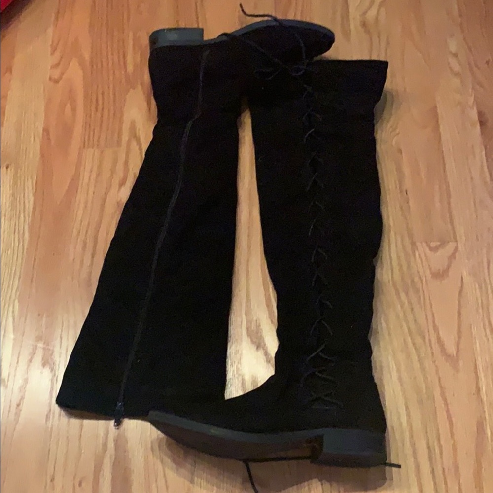 THIGH HIGH BOOTS